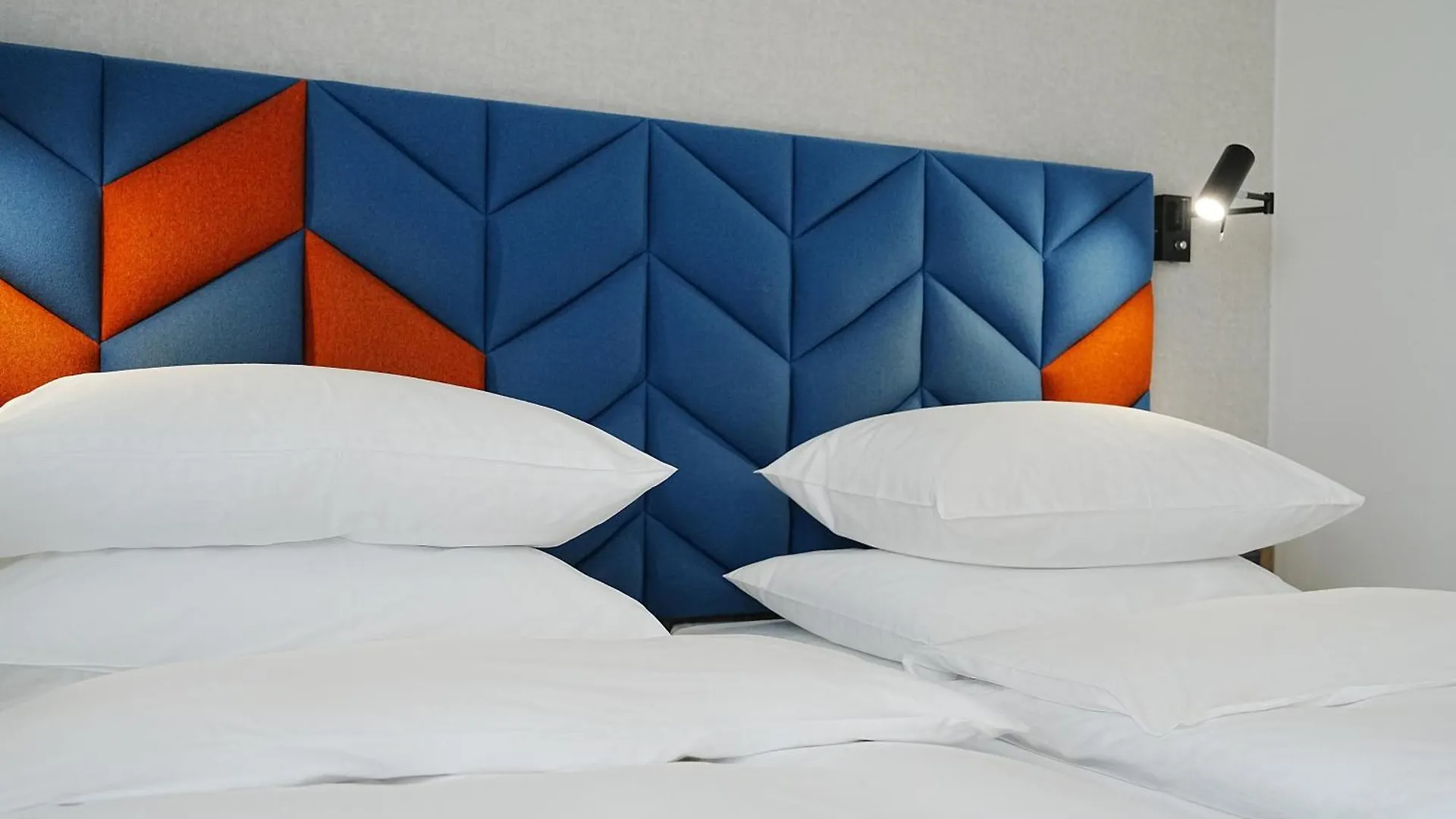 Hotel Faros Gdansk Airport
